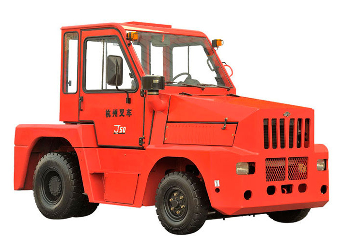 内燃3.5-8吨牵引车""